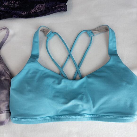 Lululemon Sports Bras Size 4 Lot of 3 Blue Gray Black Racer Back Strappy - Picture 3 of 13
